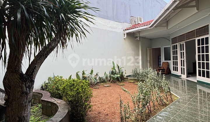 For Sale Quick House Below Market Price 250 M² In Bsd Easy Access To Toll And Station