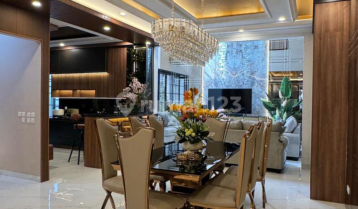 Rumah Furnished di Foresta BSD City Tangerang 2 Lantai Modern Siap Huni 2