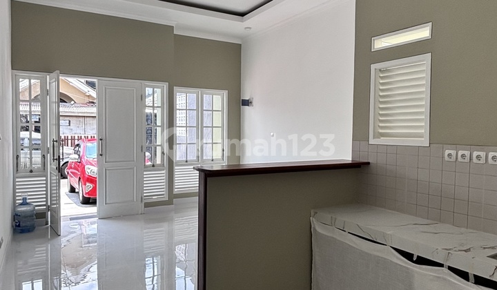 Rumah Murah di BSD Serpong Tangerang Bangunan Minimalis Modern