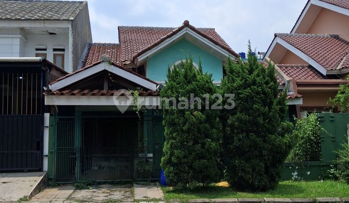 Affordable House in BSD Serpong Tangerang with Large Land Area
