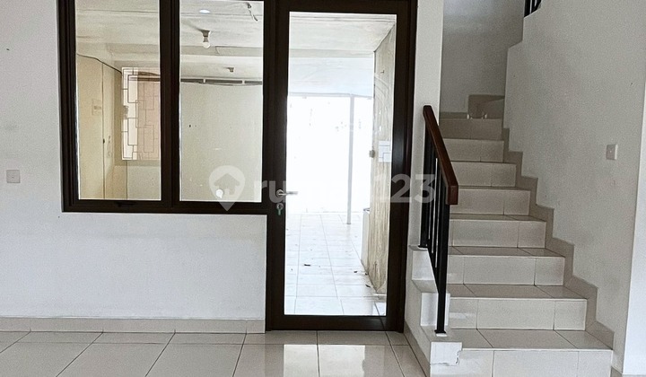 Rumah Di Bsd Serpong Tangerang 2 Lantai Siap Huni Lokasi Dekat Tol Rumah Di Bsd Serpong Tangerang 2 Lantai Siap Huni Lokasi Dekat Tol