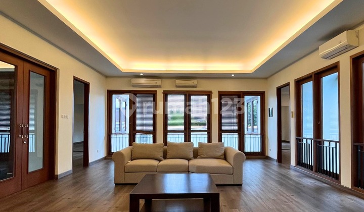 Rumah 2 Lantai Bagus di Cilandak Barat Jakarta Selatan Ada Kolam Renang 2