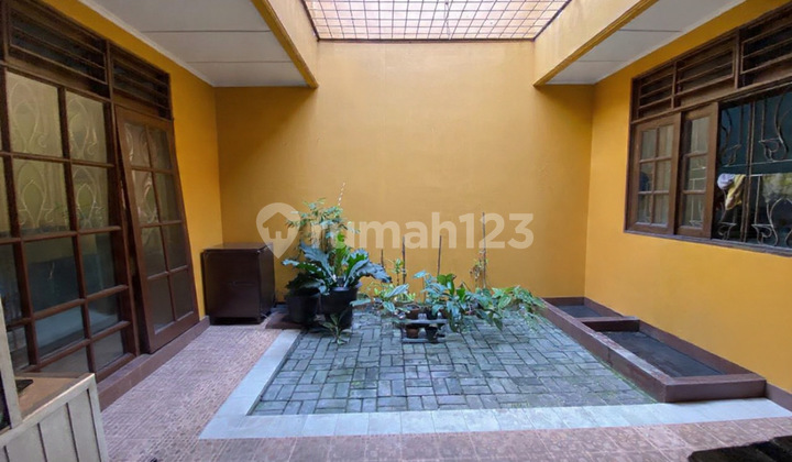 Affordable House in Pesanggrahan South Jakarta, Large Land Area, Strategic Location 2