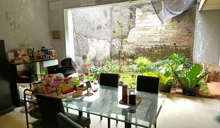 Rumah Murah di BSD Serpong Tangerang 2 Lantai Lokasi Strategis