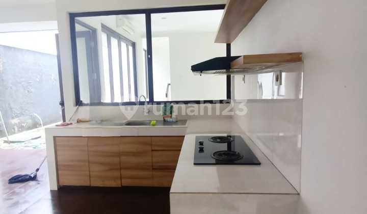 Rumah Bagus di Cluster Discovery Bintaro 2 Lantai Lokasi Premium 2