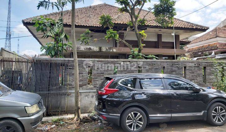 Disewakan Rumah lama Jl. Sumedang 1