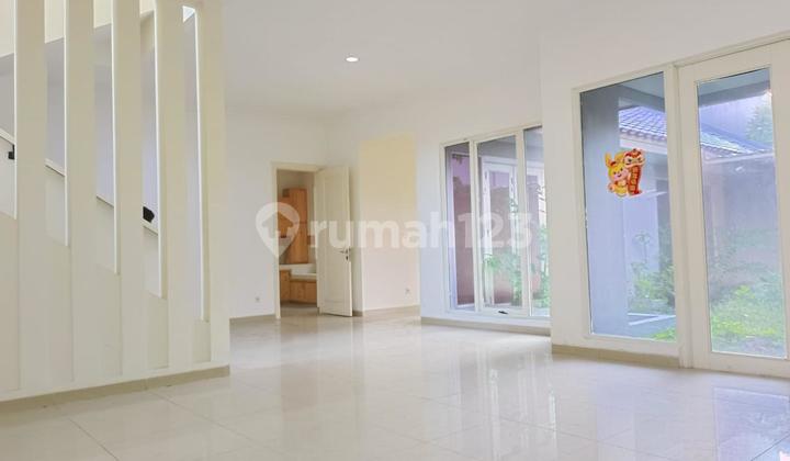 Beautiful House in Aruna Alam Sutera Cluster 2