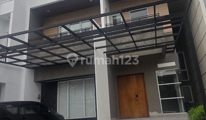 Rumah Mewah di Cluster Onyx Alam Sutera 2