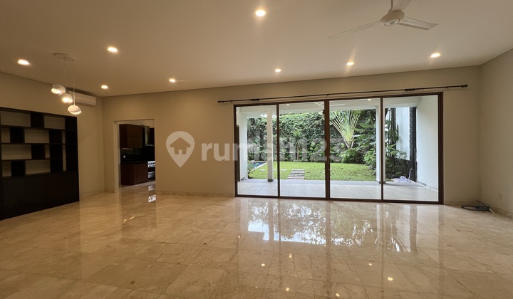 Prestigious 4-Bedroom Luxury Home In The Heart Of Kemang 2