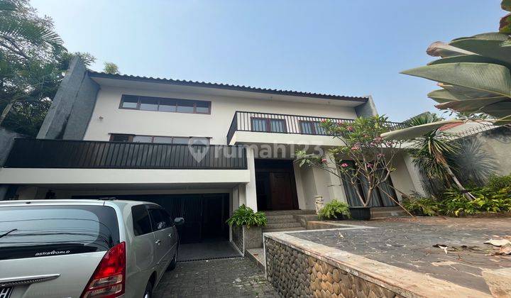  Charming 4 Bedrooms In Kemang Ready For Rent 1