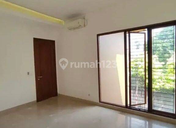 Rumah Minimalis Modern Siap Huni di Kemang 2