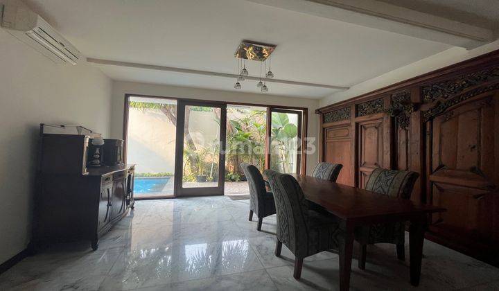  Charming 4 Bedrooms In Kemang Ready For Rent 2