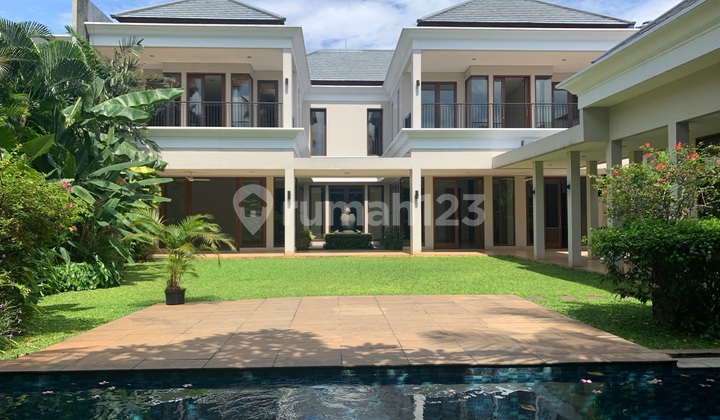 Spacious And Bright House 5 Bedrooms At Cipete 2