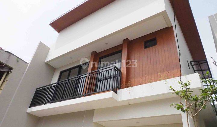 Dijual Rumah di Komplek Jatimakmur Tol Jatibening 5