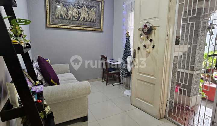 For Sale: Alicante Cluster Home in Gading Serpong, 8x18 2