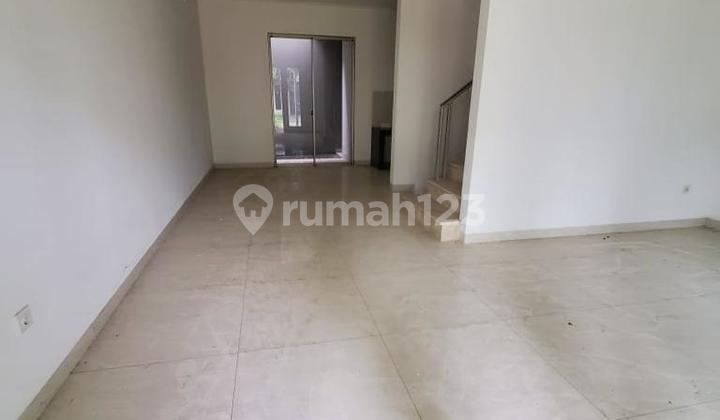 For Sale Golf Island House 6x15 2