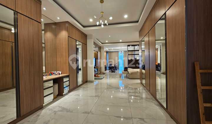 Selling Minimalist House in Elang Laut PIK 2