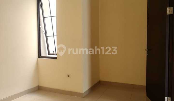 Jual Cepat Rumah Cluster Green Village Cipondoh 4X12 2