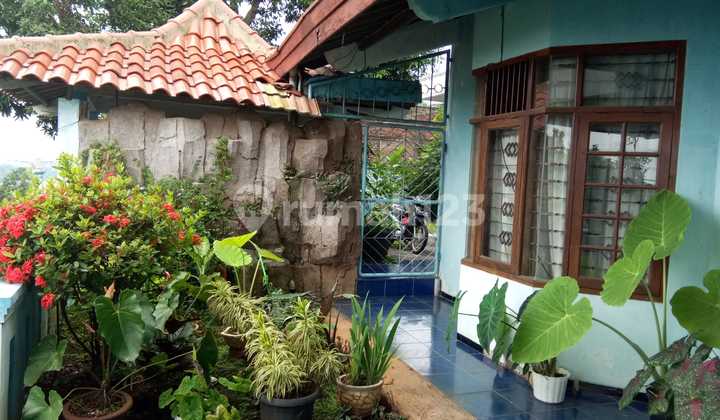 Rumah 2 Lantai Bebas Banjir di Karonsih Dekat Uin Walisongo Semarang