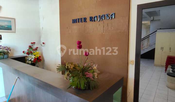 For Rent Negotiable Until Deal 3-Storey Shop House Suitable for Office, Bank, Tutoring Center at Chofa Shop House West Surabaya 2