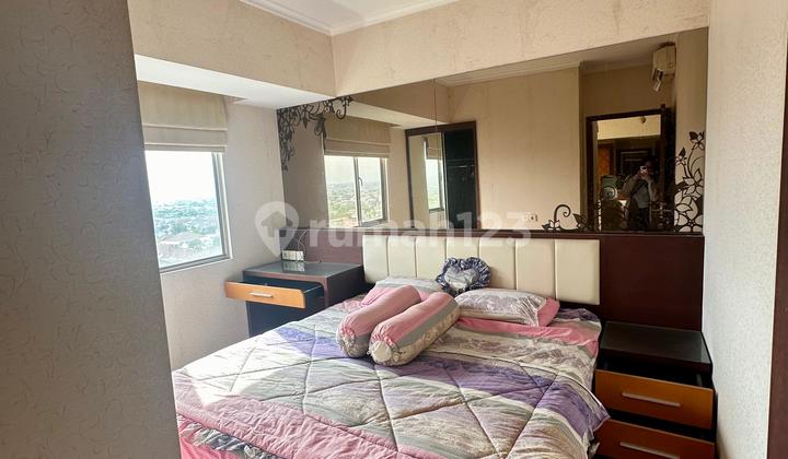 For Sale Apartemen 2 Br Semifurnished di Water Place Dekat Pakuwon Mall