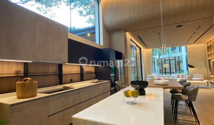 RUMAH TERMEWAH BERGAYA EUROPEAN, MARMER, ALAM SUTERA, TANGERANG 9