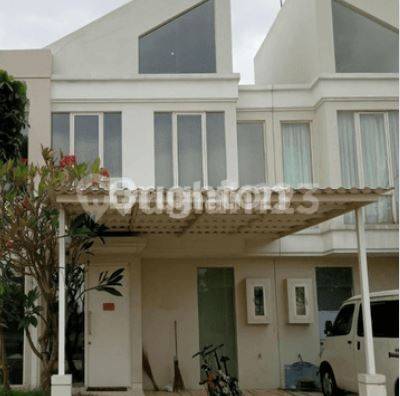 Rumah Bagus HGB di GRAND PAKUWON ADELAIDE SANDERS, Surabaya 2