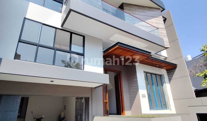 Rumah 2,5 Lantai PPJB Daerah Pakuwon Indah Sambikerep 2