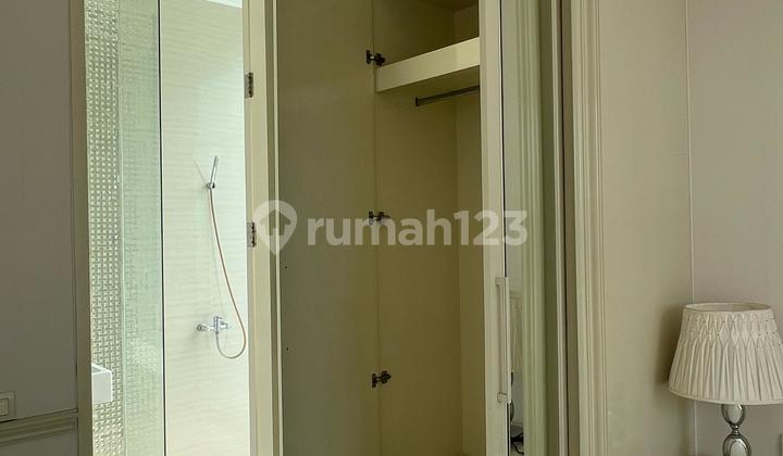 Rumah 3 Lantai Rumah Langka La Riz Embassy