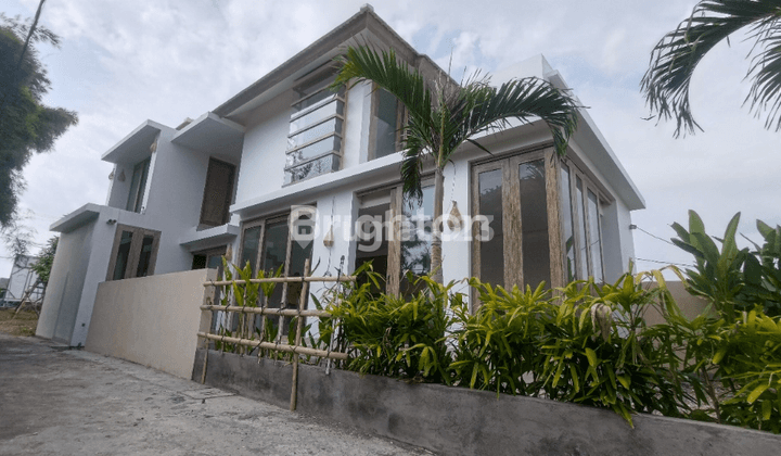 villa modern minimalis 200mtr dari pantai, 20mtr dari jalan utama 1