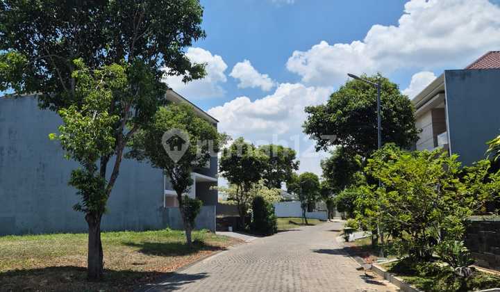 Land 280.6 m2 in Sambikerep, Surabaya