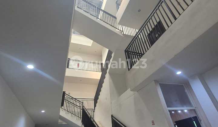 2-star hotel, 3 floors, 650 m2, SHM, Sukolilo, Surabaya 2-star hotel, 3 floors, 650 m2, SHM, Sukolilo, Surabaya