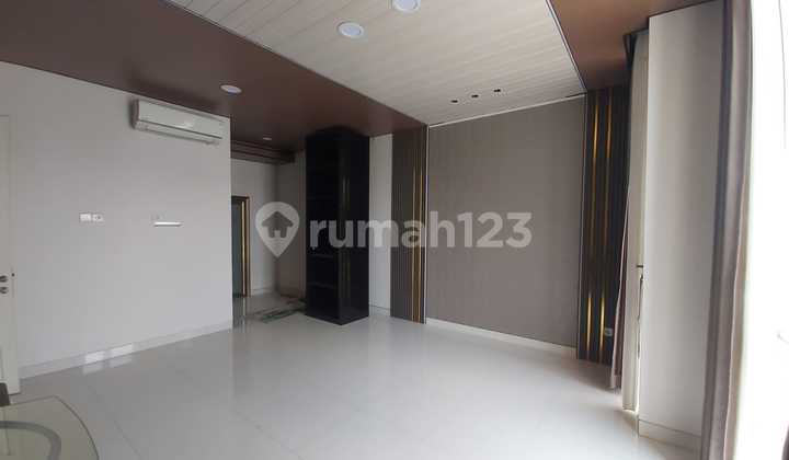 Rumah Terenovasi Unfurnished OTHER Harga Terjangkau Tandes, Surabaya 2