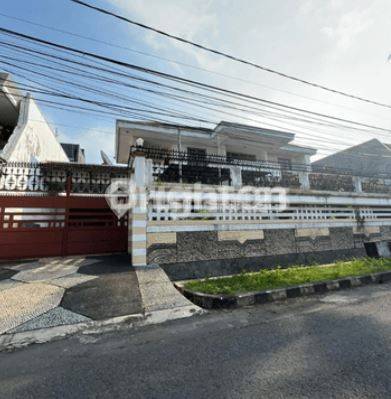 Rumah Bagus Sertifikat Hak Milik di JL. RAYA SATELIT UTARA, Surabaya 2