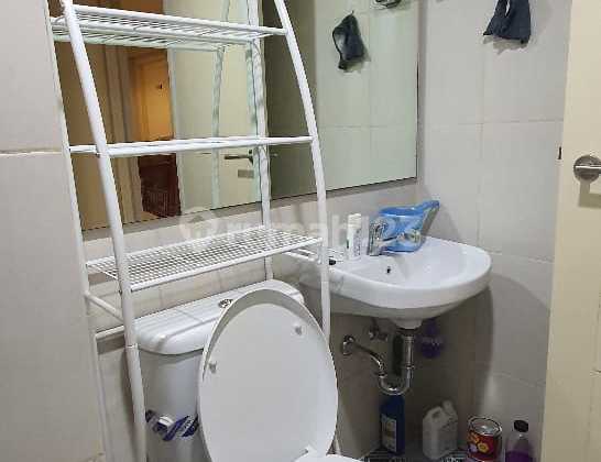 Apartement 2 BR Terenovasi Furnished daerah pakuwon indah 2