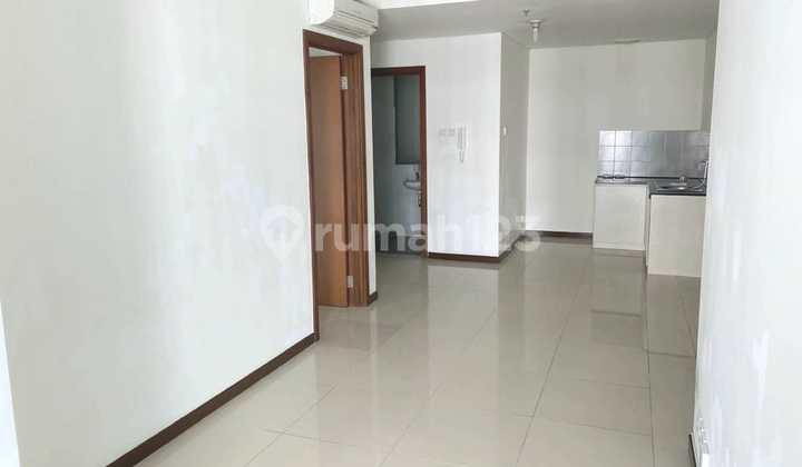 Greenbay Condominium Quick Sale Rare Move-in Ready Unit 2