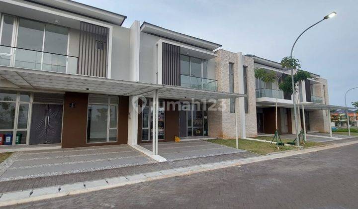 Disewakan Rumah Springville Pik 2 , 2 Lantai ,3+1 Kt 1