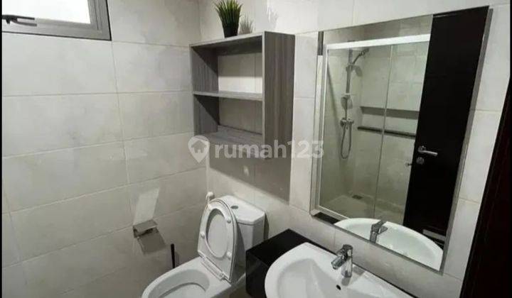 Rumah 2 lantai harmony golf island full furnish brand new  9