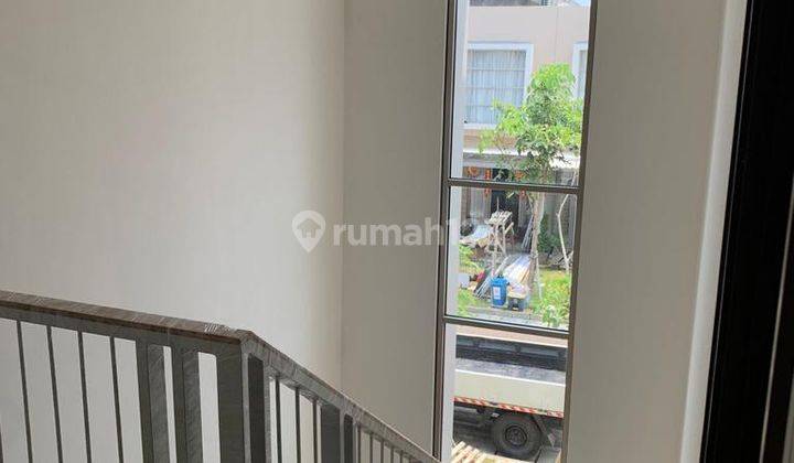 Rumah 2 lantai golf island pik siap huni limited stock