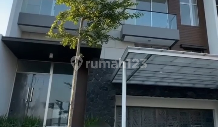 Big House Brand New Already Renovated Ready to Live In