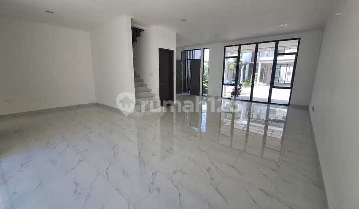 Luxurious PIK 2 Extension Ready-to-Occupy Favorite Cluster House Luxurious PIK 2 Extension Ready-to-Occupy Favorite Cluster House