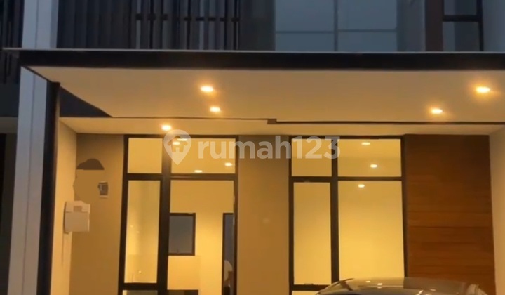 Rumah Brand New Favorit Cluster Siap Huni