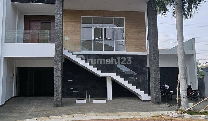 Rumah Besar Dan Mewah Kuda Laut Pik 1 Full Renov  1