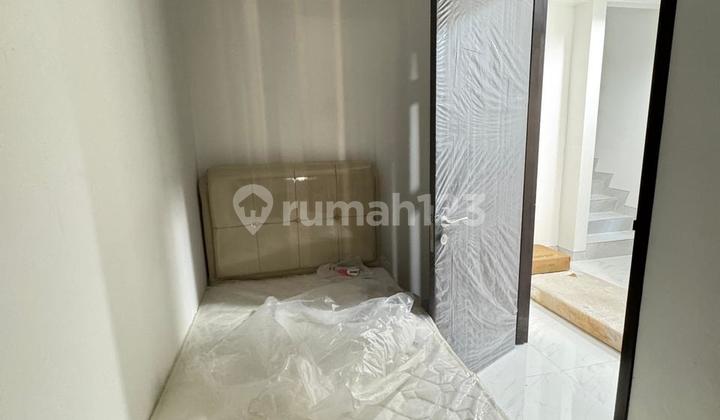 Rumah Minimalis Full Furnish Golf Island Siap Huni 3 Kamar 2