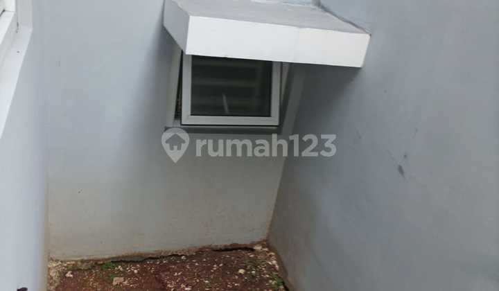 Rumah Hoek 2lt Split Level di Elista Village Gading Serpong 7