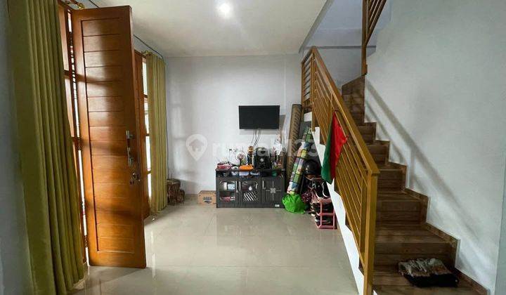 Rumah 2 Lantai Fully Furnished di Kampial Nusa Dua Dekat Poltekpar Bali 2