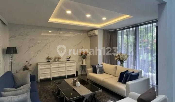 FOR SALE RUMAH CANTIK KEBAYORAN BARU DEKAT SENAYAN CITY  MALL & BLOK M  PLAZA FULLY FURNISHED