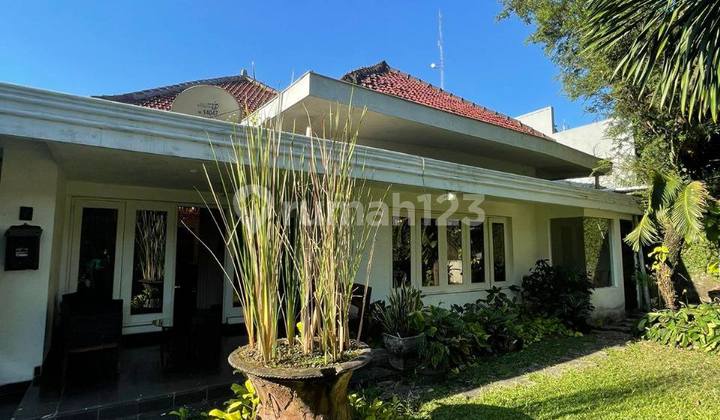 FOR SALE MANGUNSARKORO MENTENG RUMAH LAMA MASIH SIAP HUNI TURUN HARGA FOR SALE MANGUNSARKORO MENTENG RUMAH LAMA MASIH SIAP HUNI TURUN HARGA
