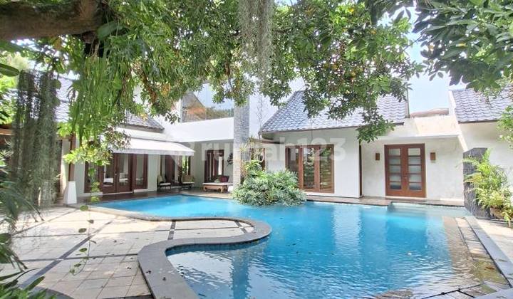 FOR SALE: MODERN TROPICAL BALINESE VILLA RESORT IN CIPETE, CILANDAK