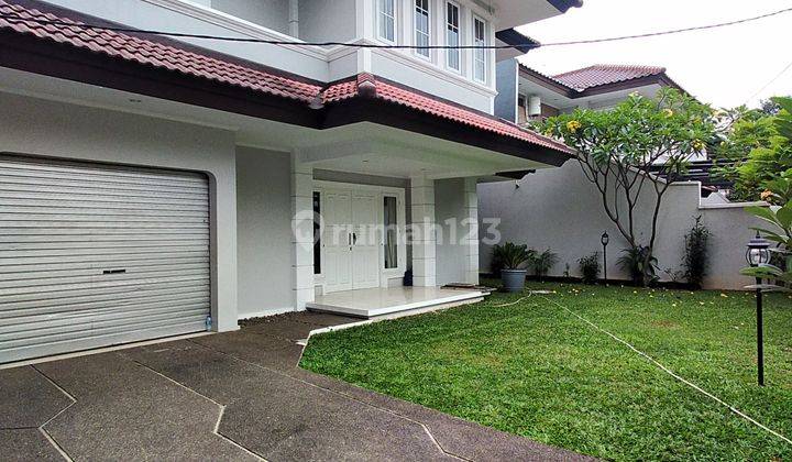 Sewa Rumah Ada Pool Taman Depan Dan Belakang Kemang Jaksel 2